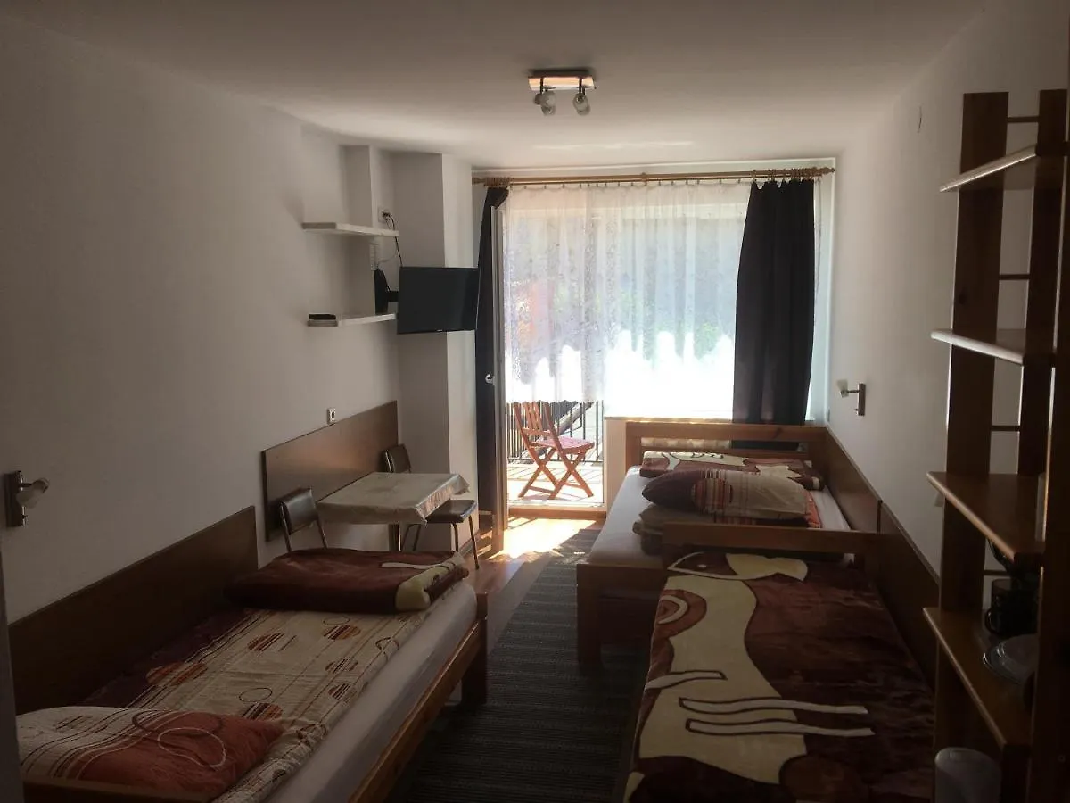 U Henryki Apartment Kolobrzeg Homestay